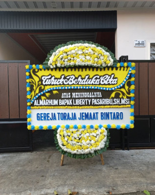 Papan Bunga Duka di Sungaijawi Luar