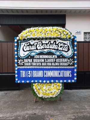 Papan Bunga Duka di Sungaijawi Luar